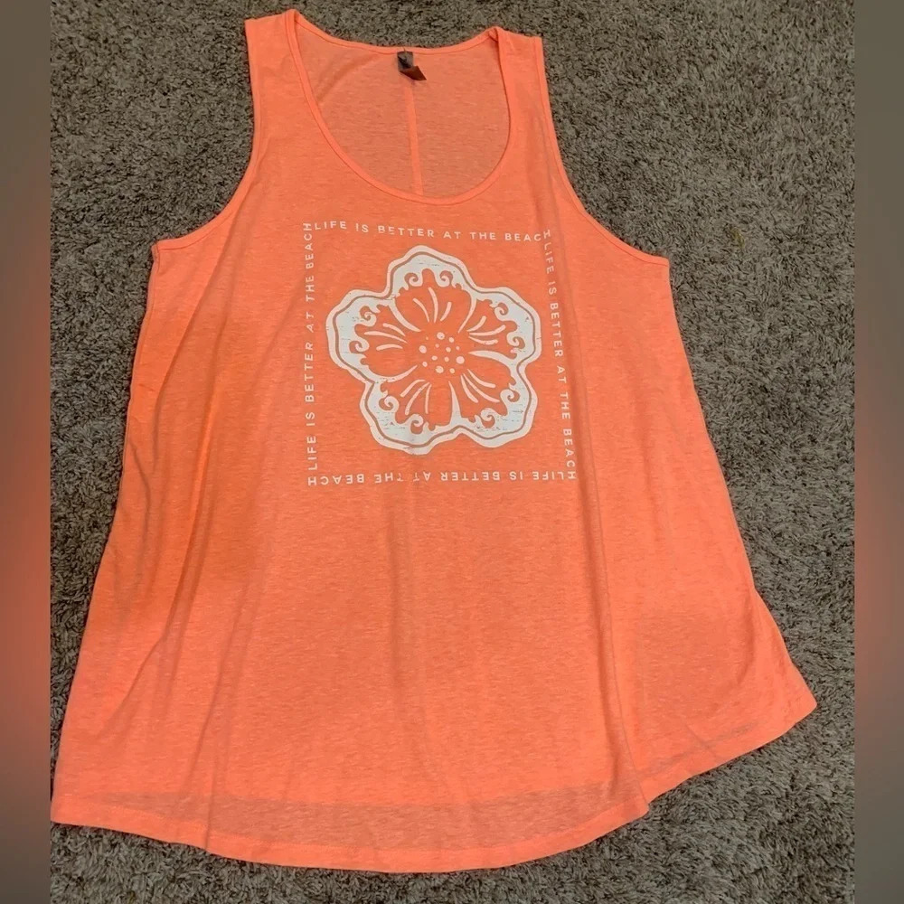 Women’s XL Life Is Better At The Beach tank top